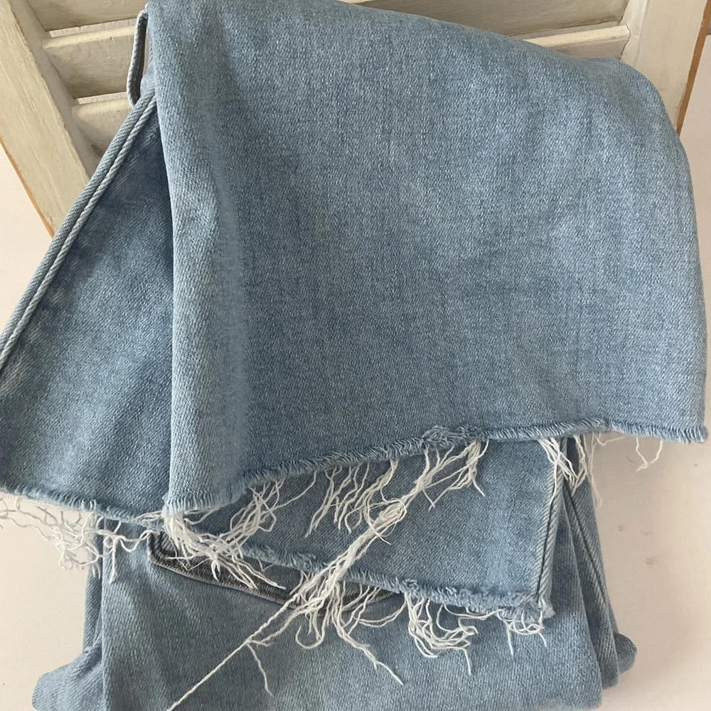 PAIGE Marlow Skimmer Light Blue Flare Jeans  Size 29